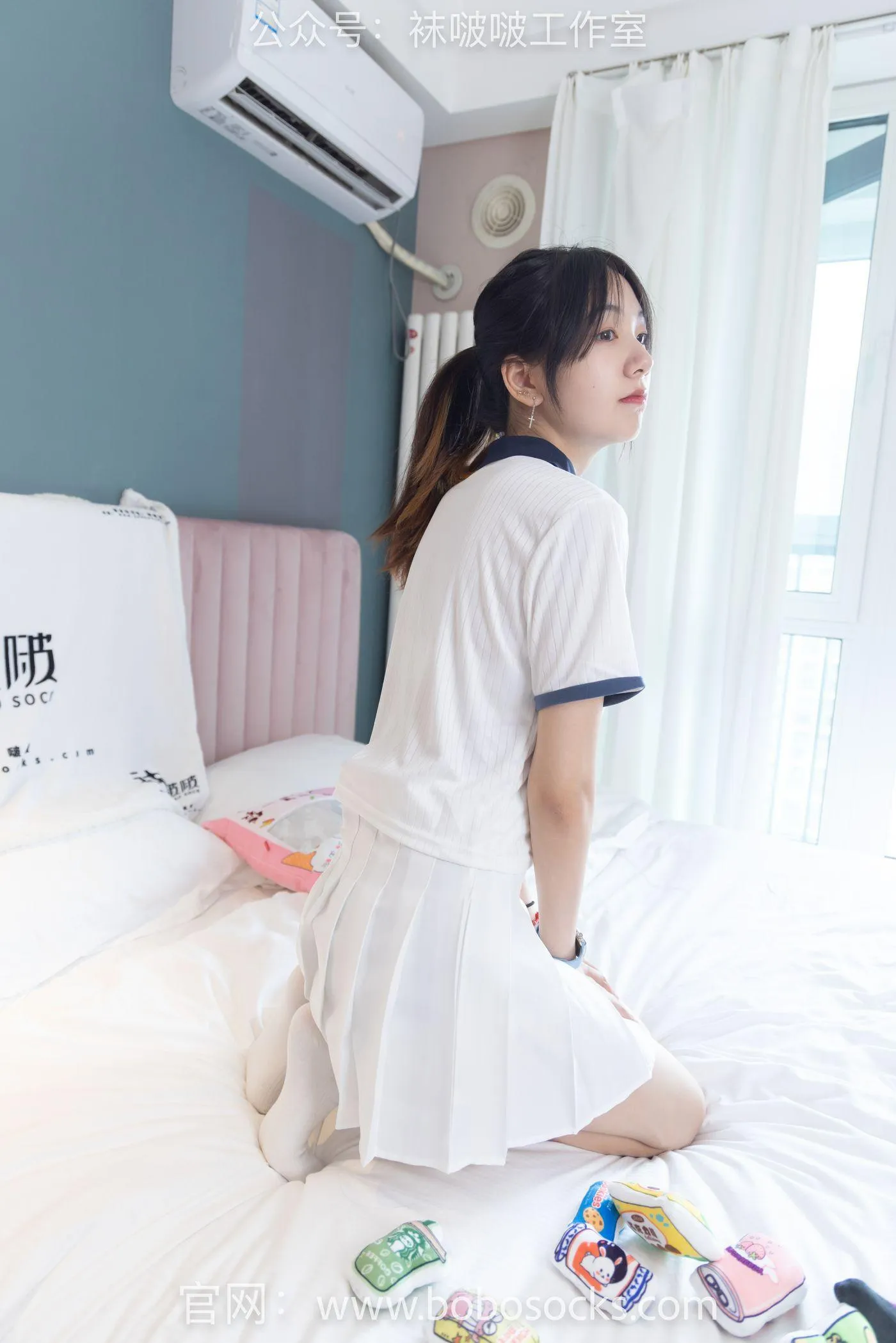 [BoBoSocks袜啵啵]NO.096 小甜豆-板鞋、白棉袜、油亮肉丝 [145P]插图7